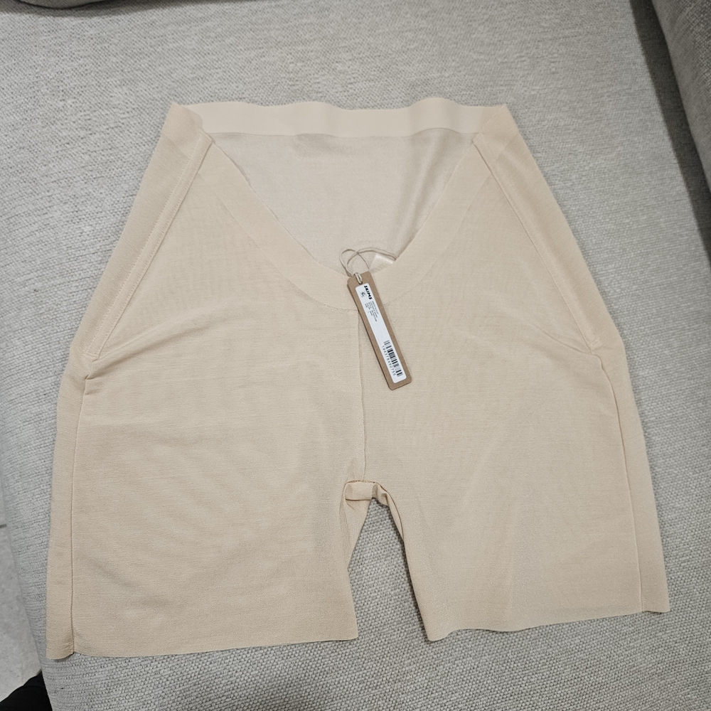 SKIMS Sheer Lowback Shorts-SOLD